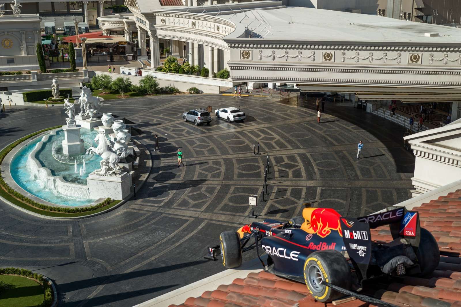 Red Bull "tira la casa por la ventaja" en Las Vegas