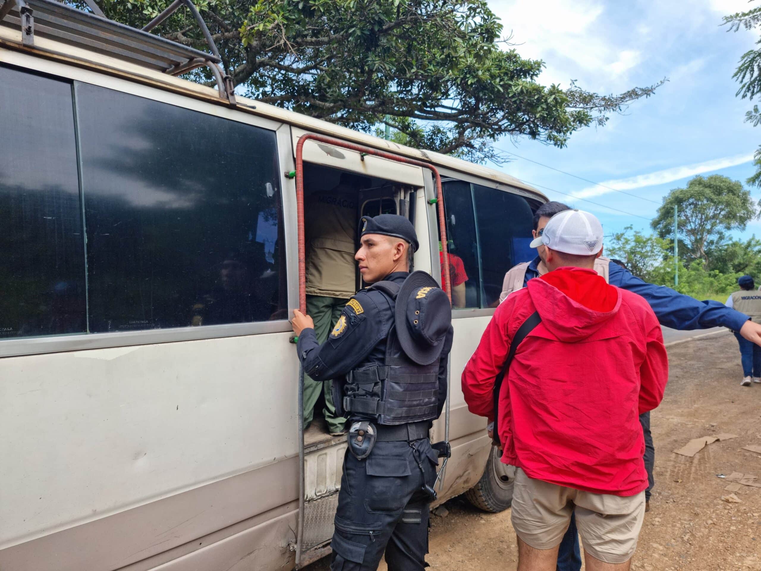¿Cuántos extranjeros han recibido ayuda en Guatemala?