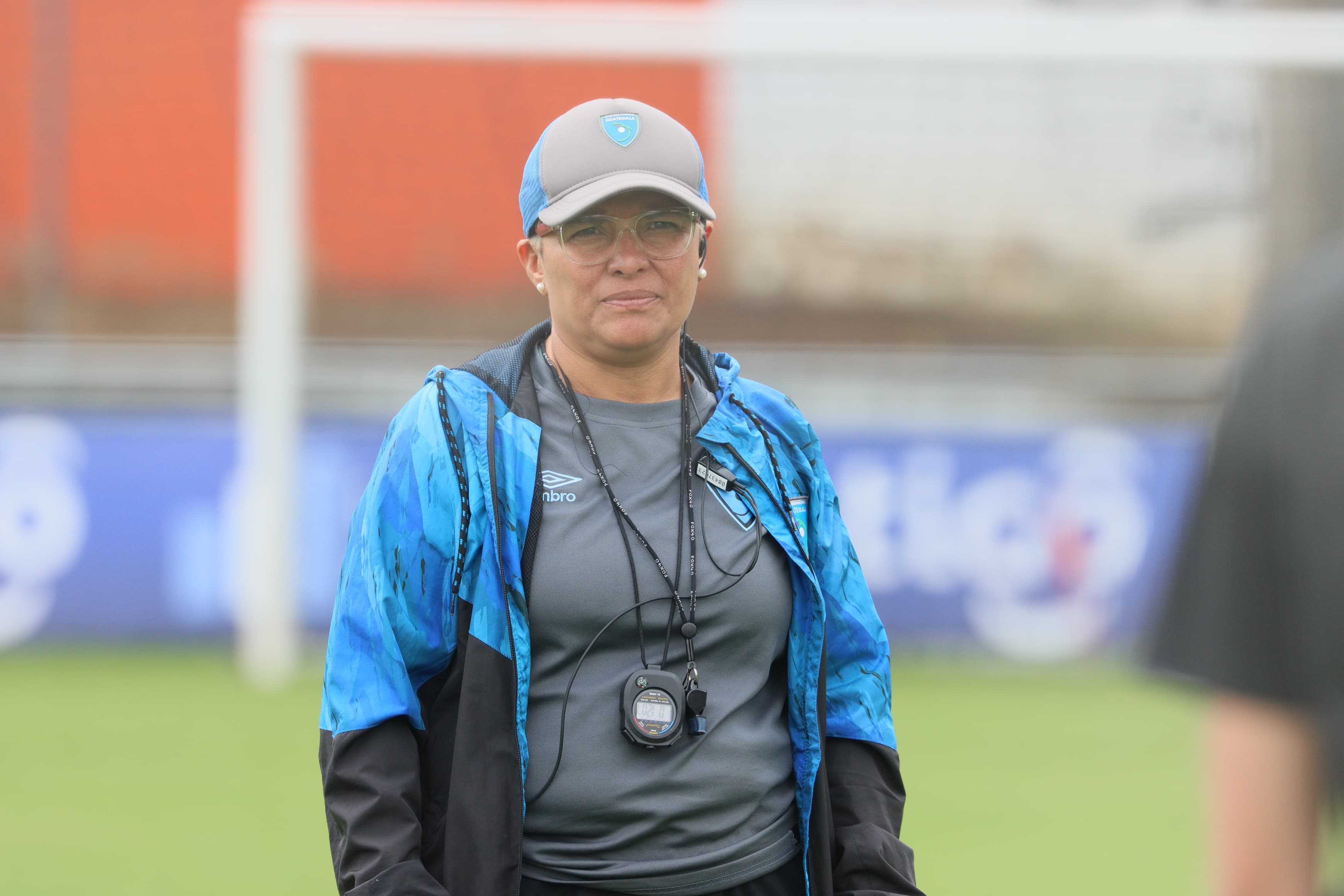 Karla Alemán entrenadora de la Selección Femenina de Guatemala