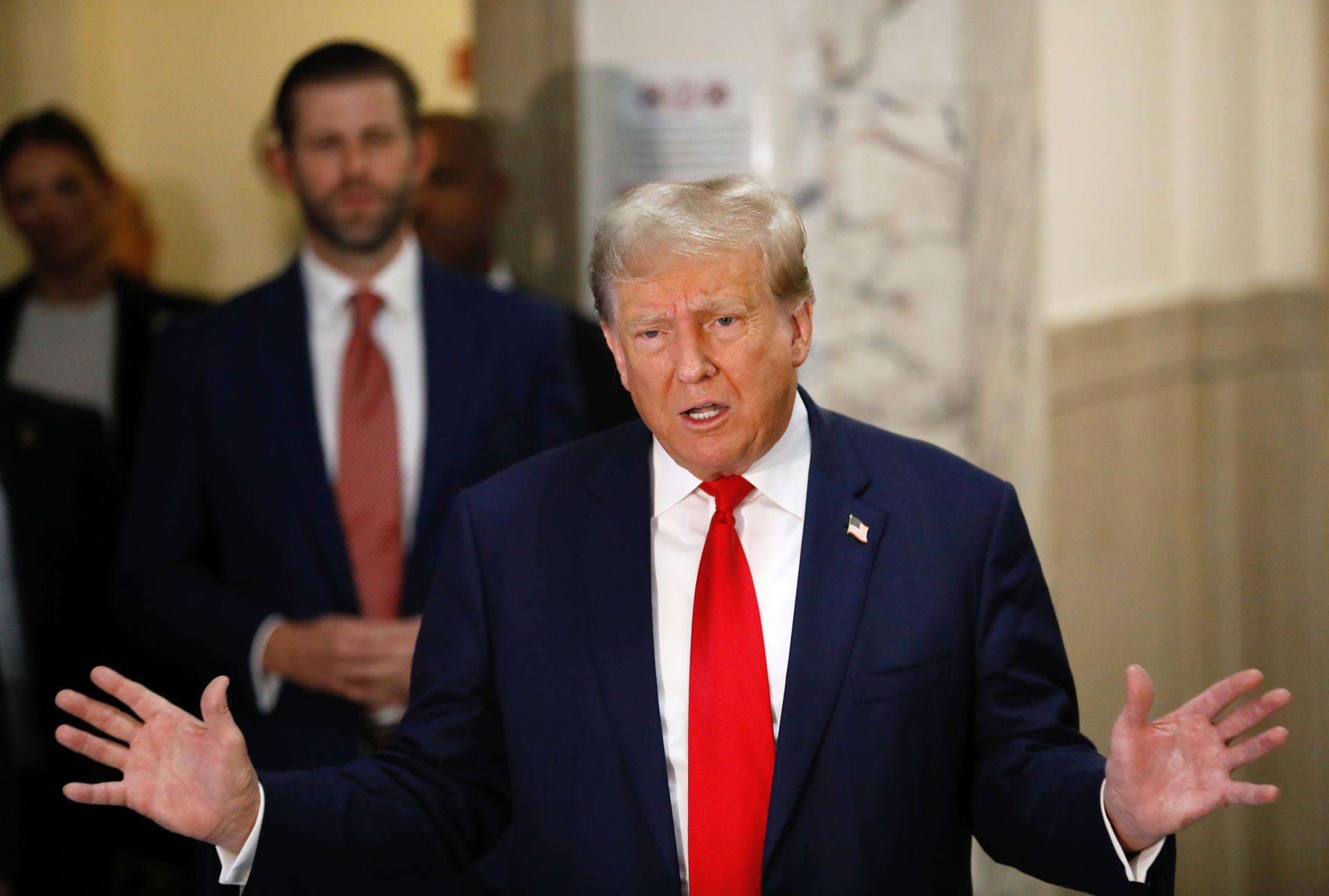 Trump dice que aceptaría ser presidente de la Cámara Baja para unificar a los republicanos