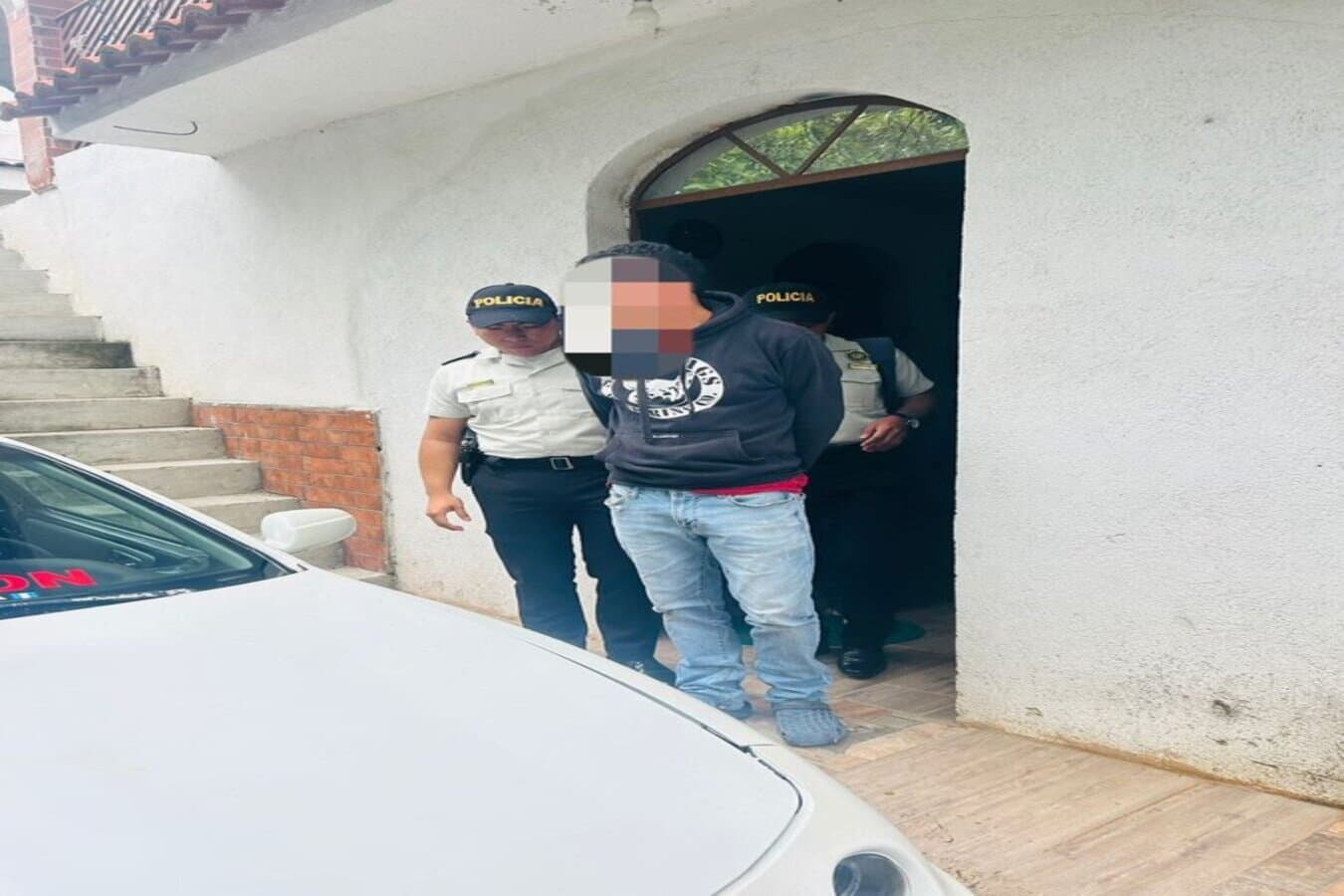 Detenidos por pornografia deic