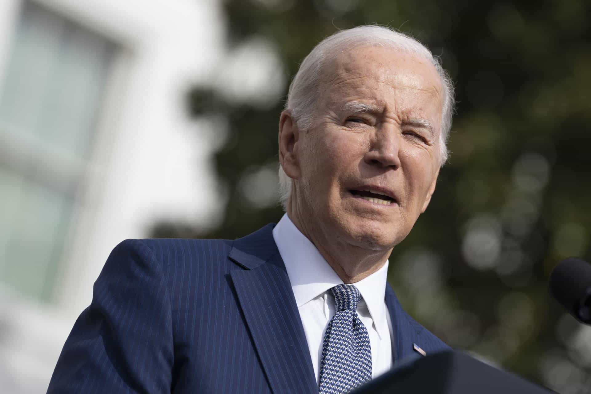 Biden: "Poner fin a la violencia contra las mujeres ha sido la causa de mi vida"