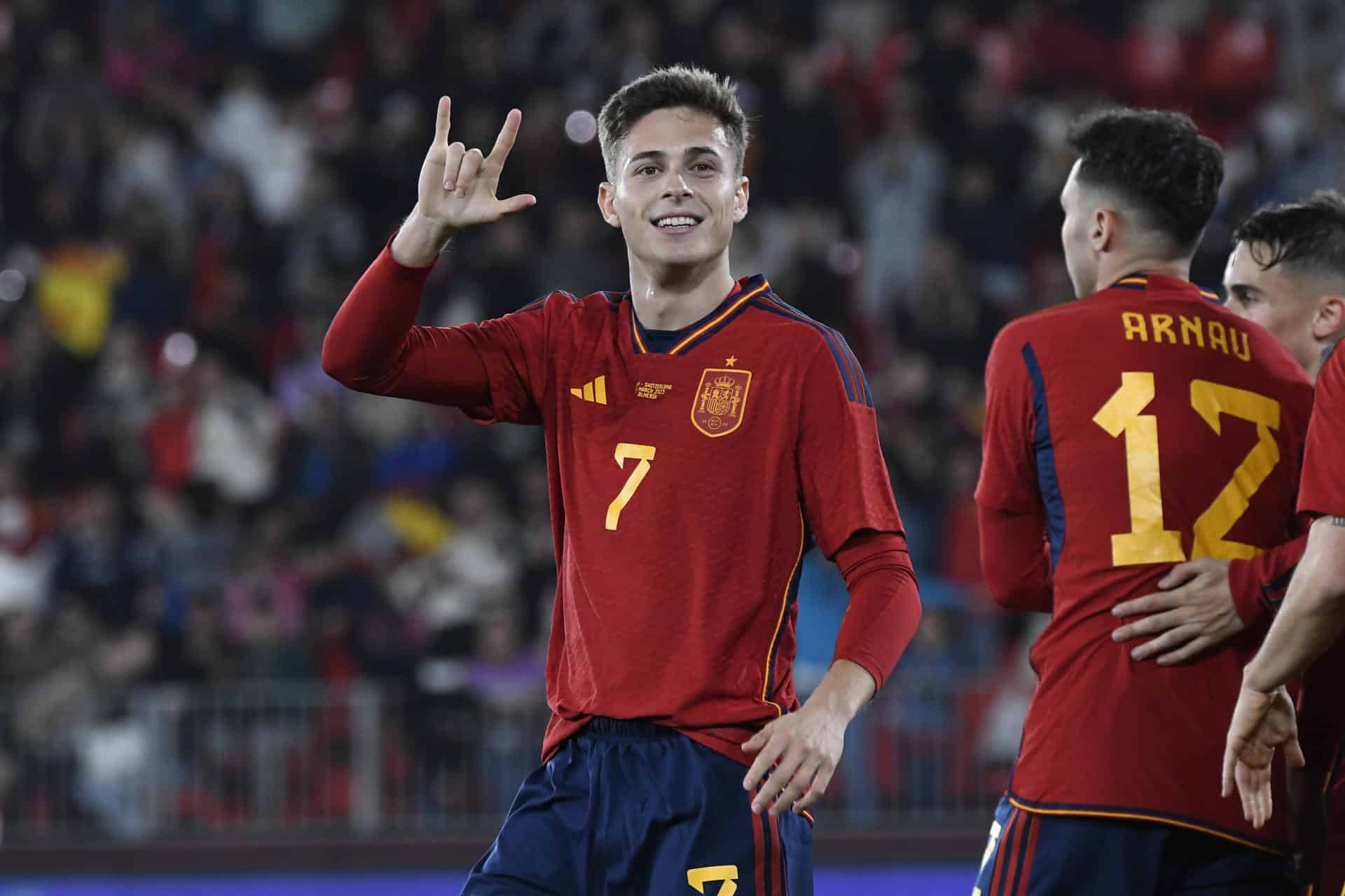 Riquelme: "Es el sueño de todo jugador; a disfrutar y a por todas"