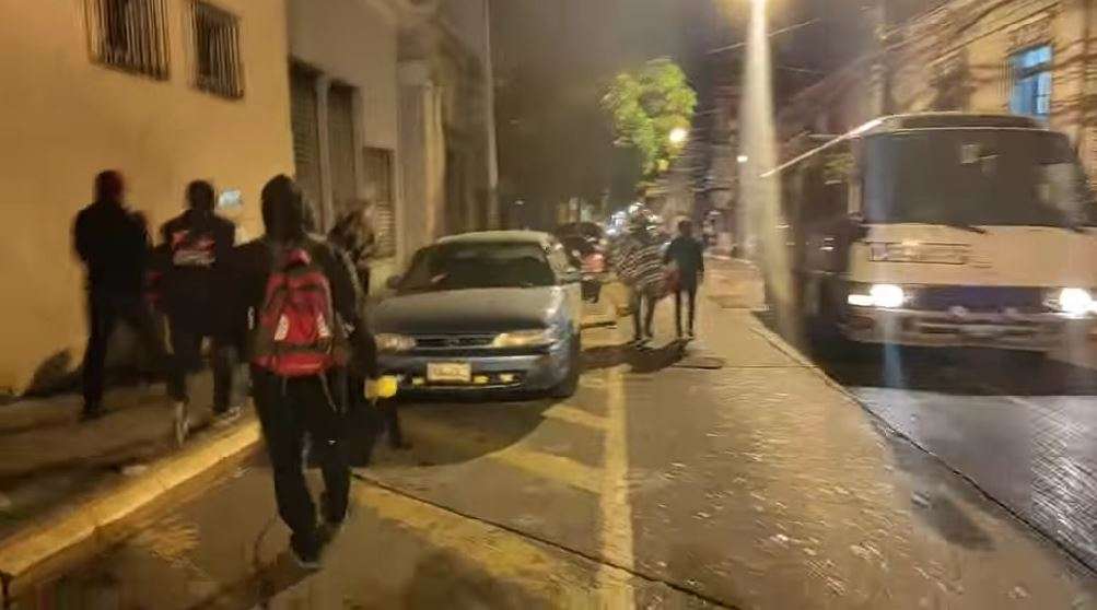 Diputados esperan que se investigue por agresiones que sufrieron de manifestantes en noviembre