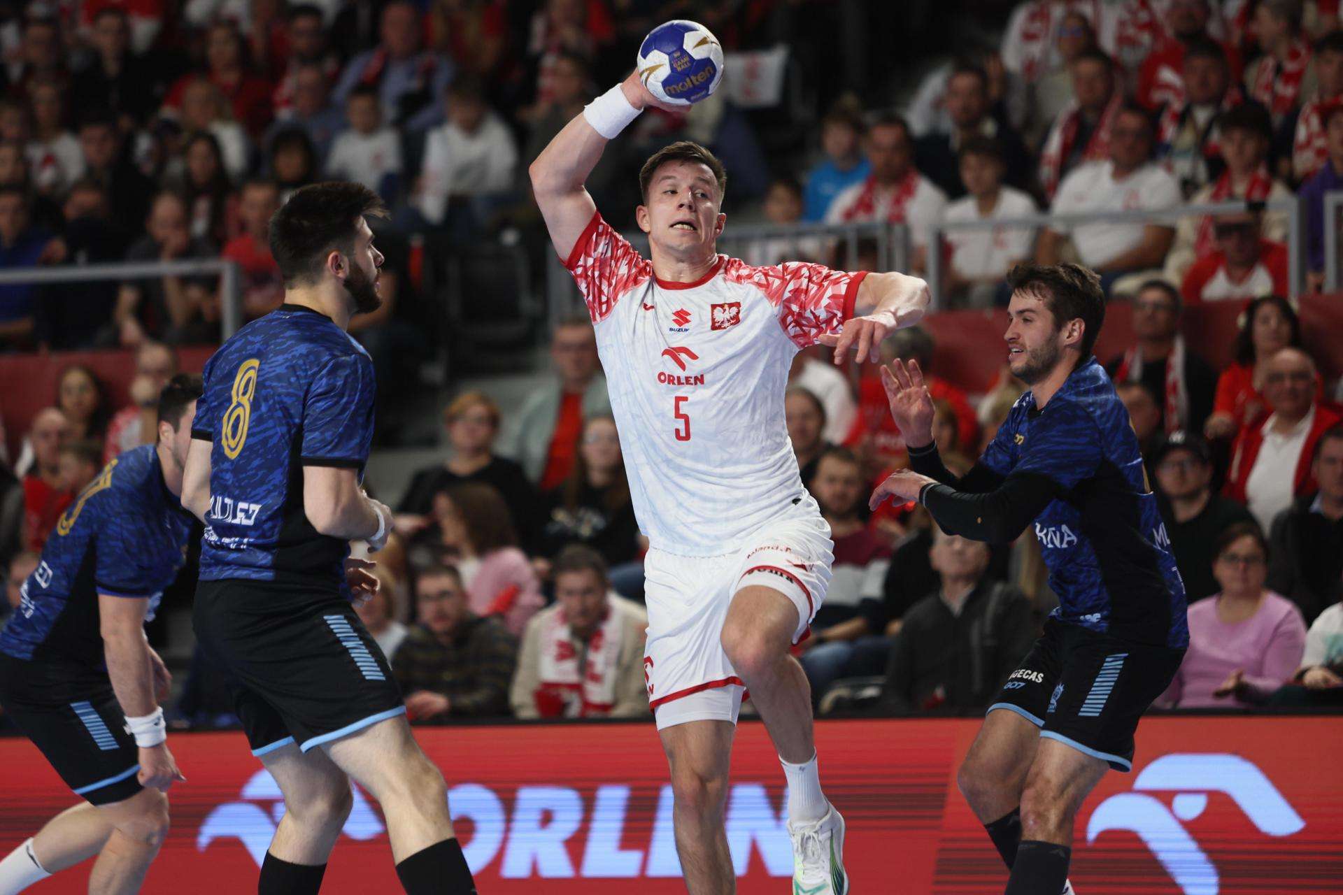 Polonia superó 27-26 a Argentina en un intenso duelo amistoso