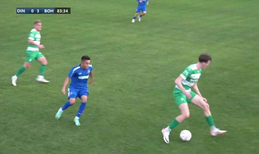 Óscar Santis debutó con el Dinamo Tbilisi, pero fueron goleados