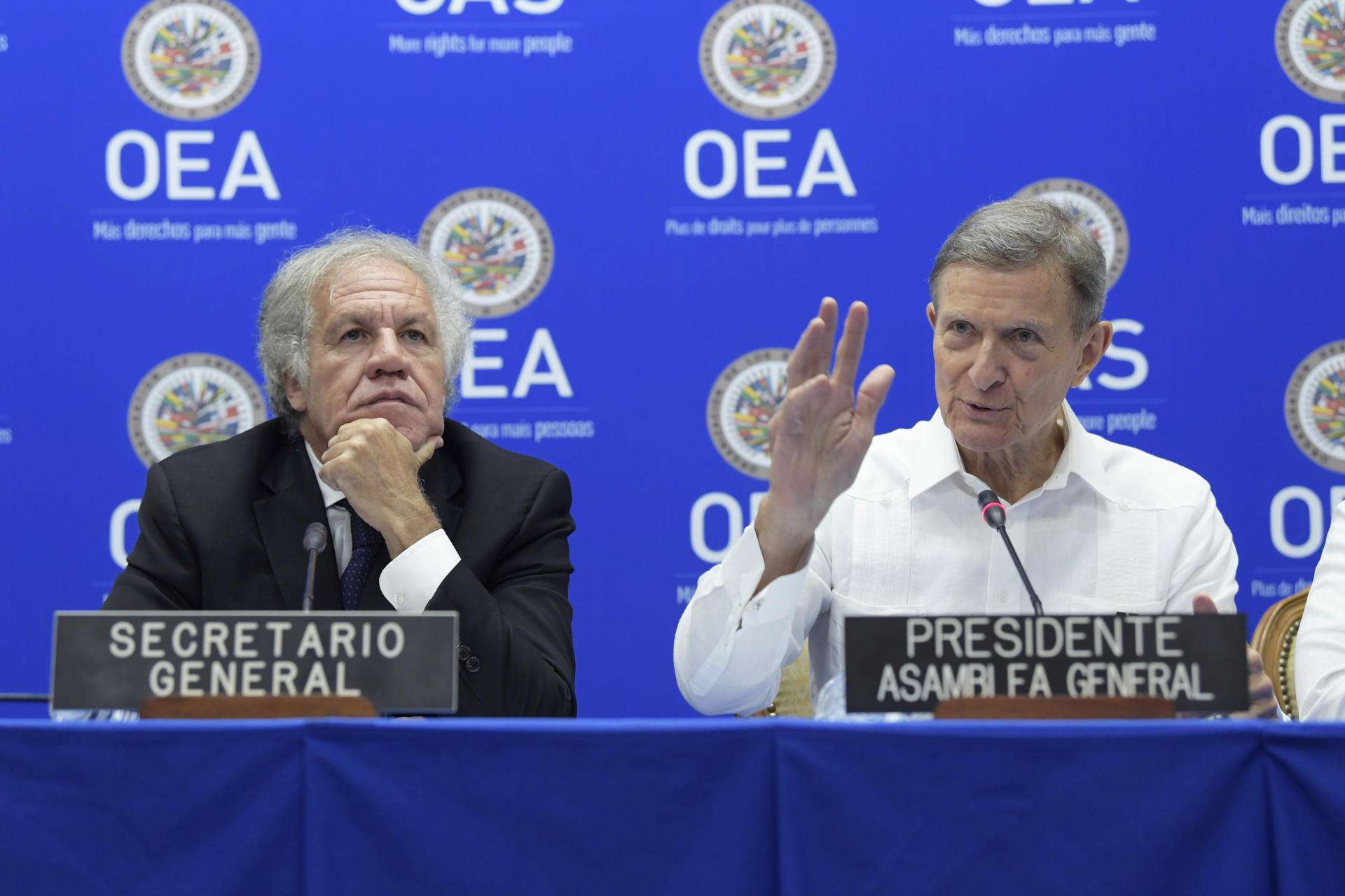 Secretario General de la OEA se pronuncia por la captura del exministro de Gobernación, Napoleón Barrientos