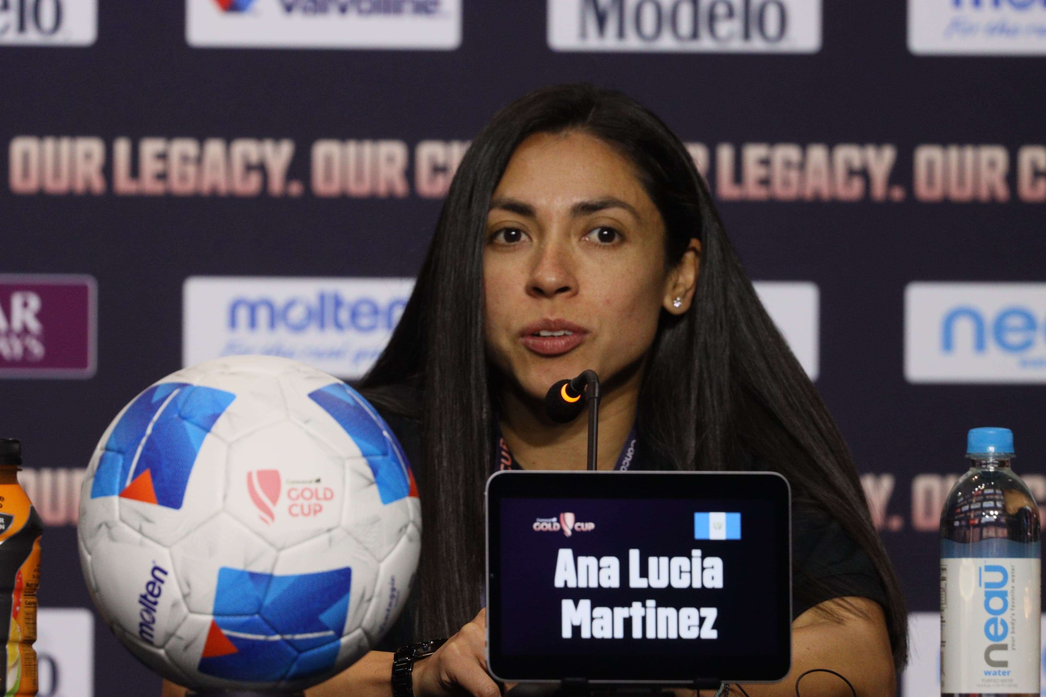 Ana Lucía Martínez