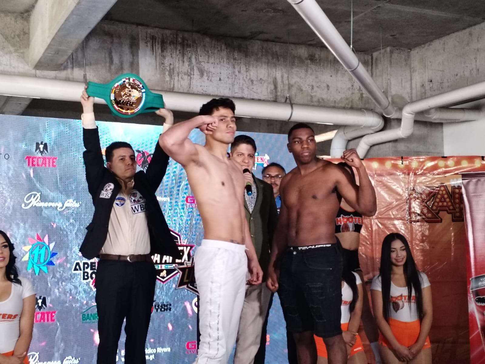 Lester Martínez listo para pelear en Guatemala