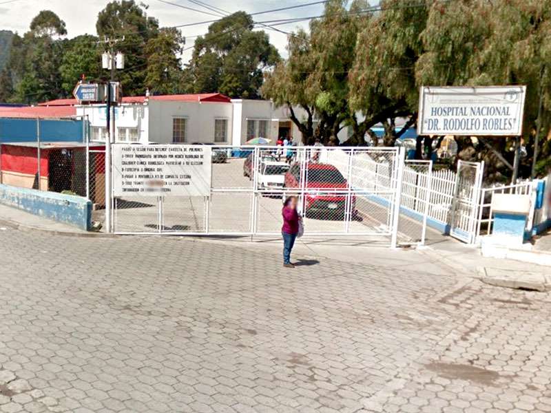 ¿Quién es el director interino del Hospital de Especialidades Rodolfo Robles, Quetzaltenango?