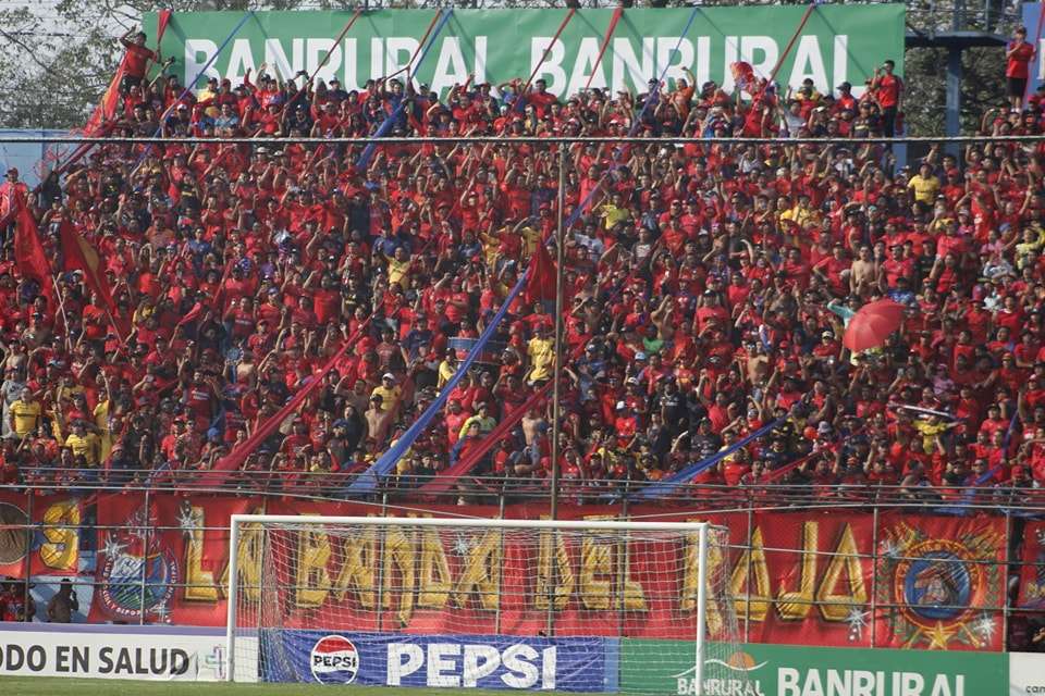 Afición de Municipal La Banda del Rojo