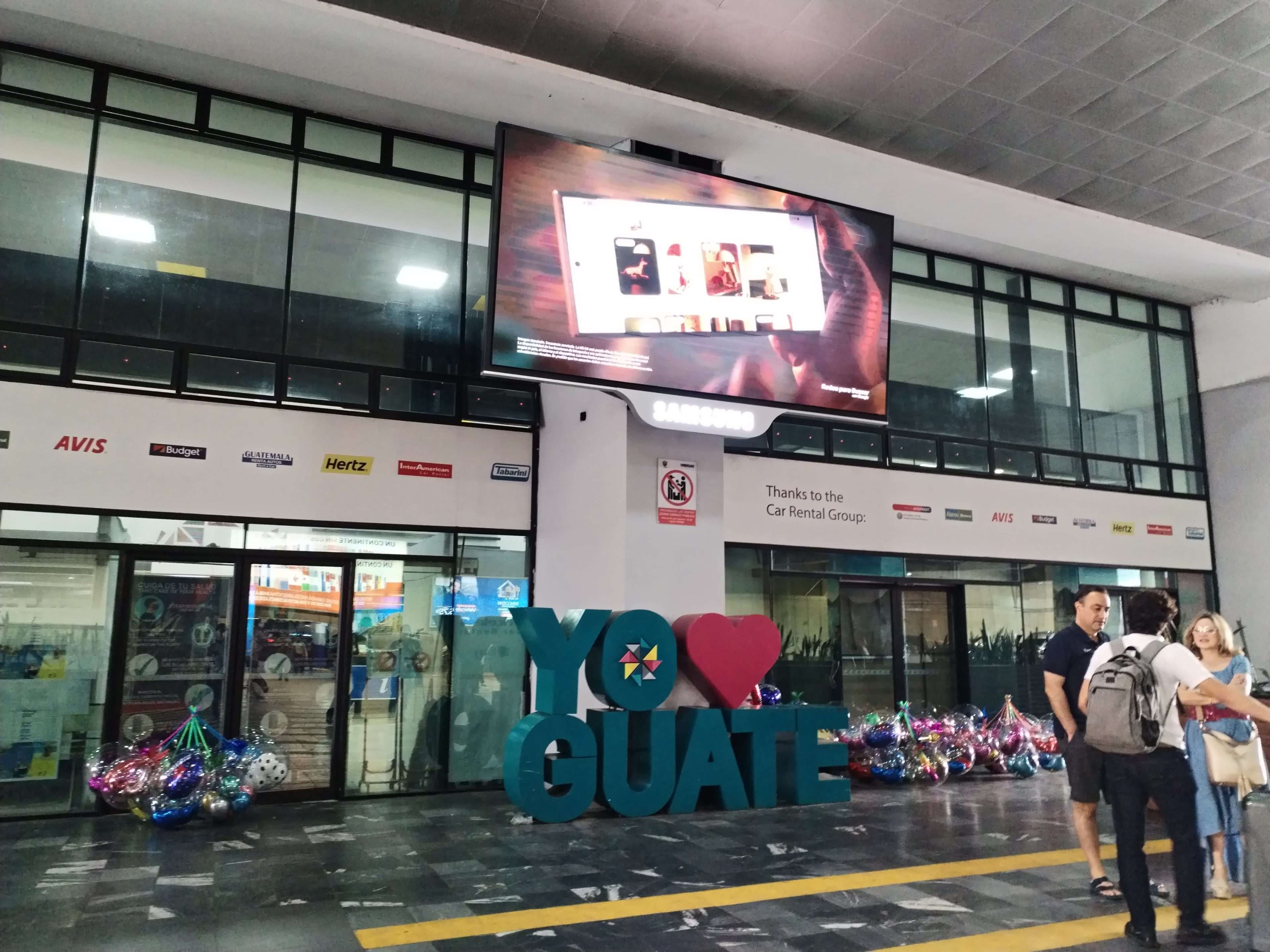 Aeropuerto Internacional La Aurora