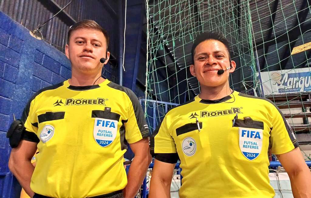 Árbitros de Guatemala futsal premundial de CONCACAF