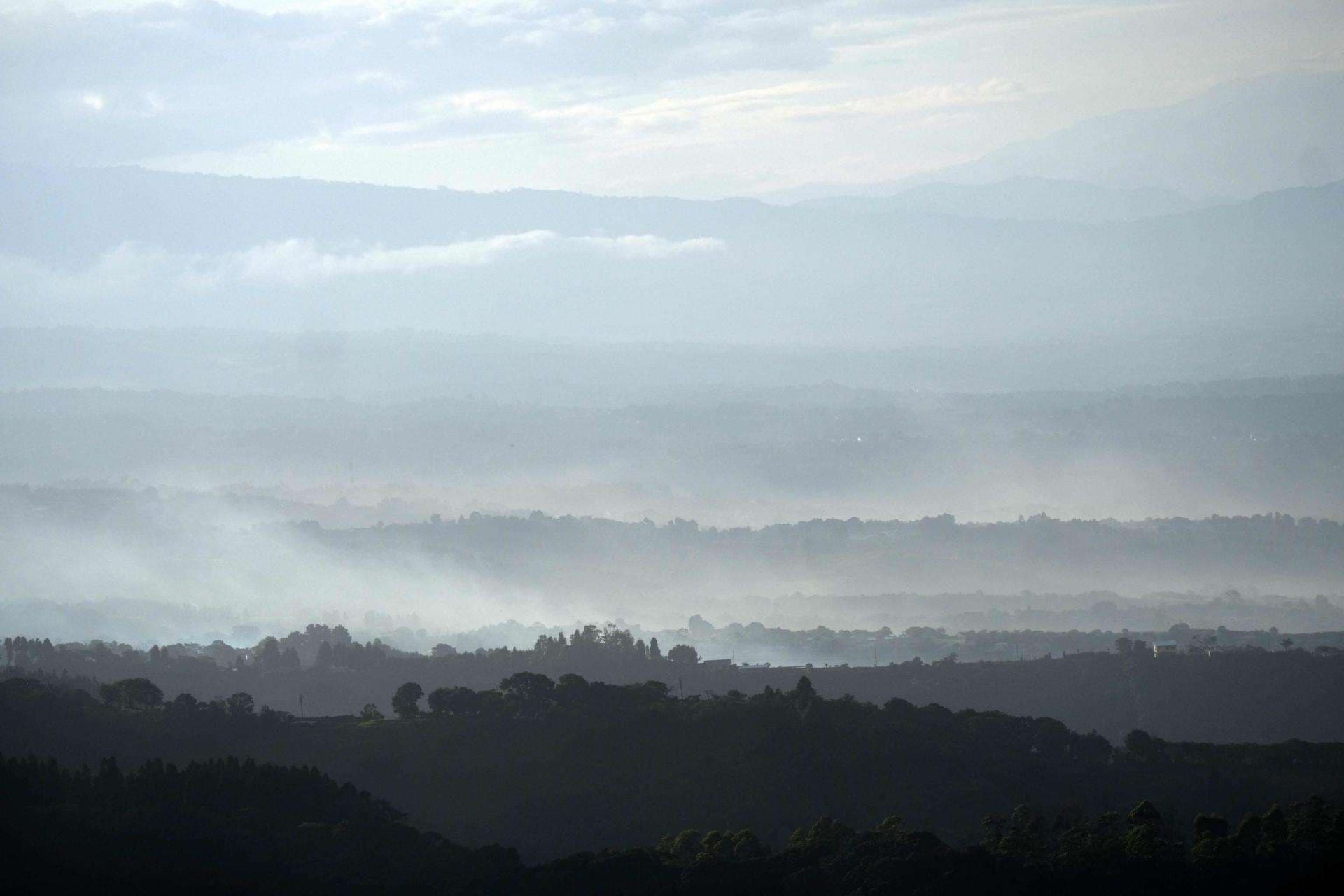 Parque nacional Volcán Poás es cerrado por incremento de gases en Costa Rica