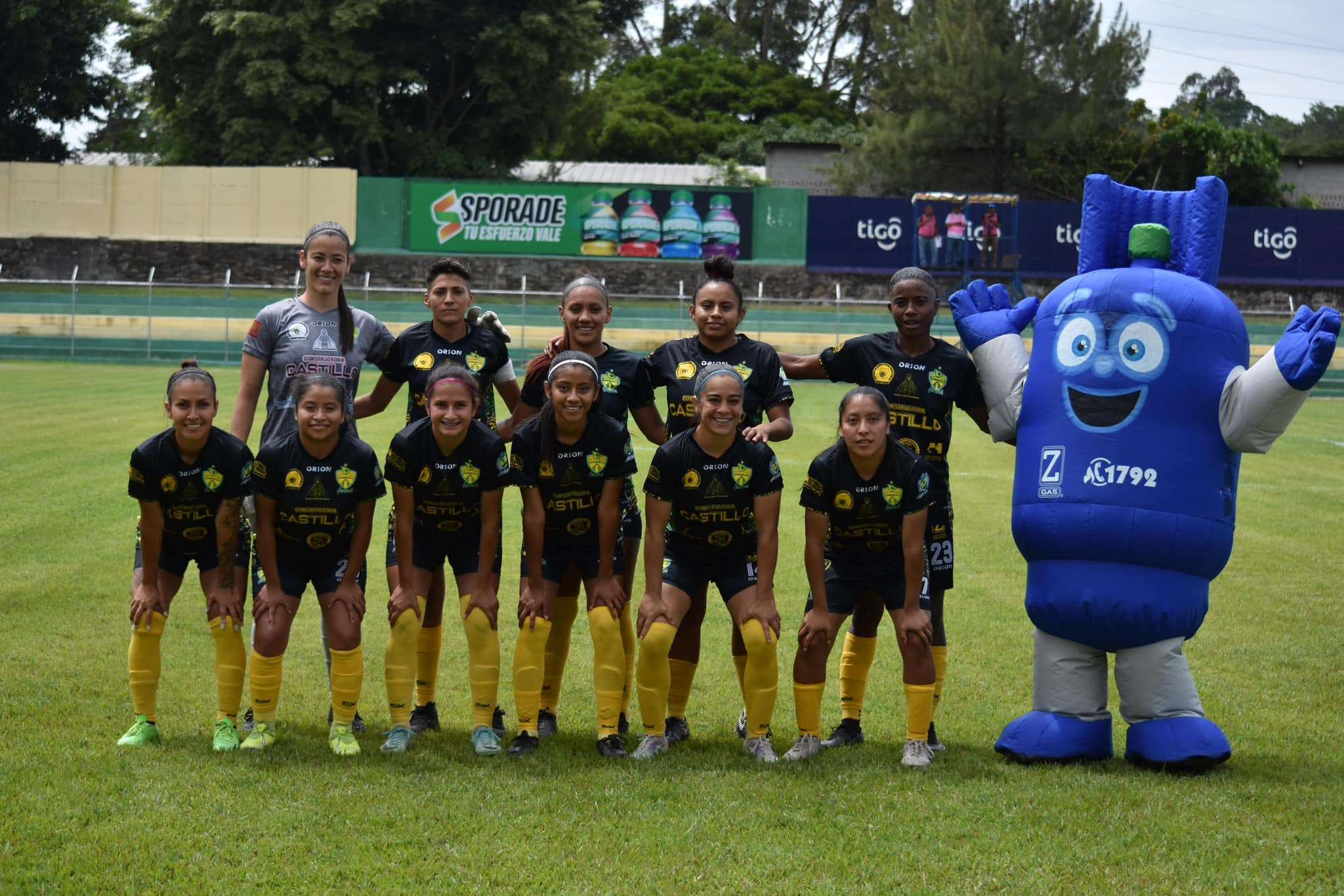 Xinabajul Huehue Femenil