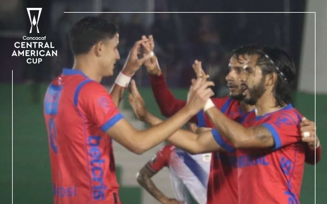 EN VIDEO | El golazo del «Flaco» Martínez que sentenció la victoria roja