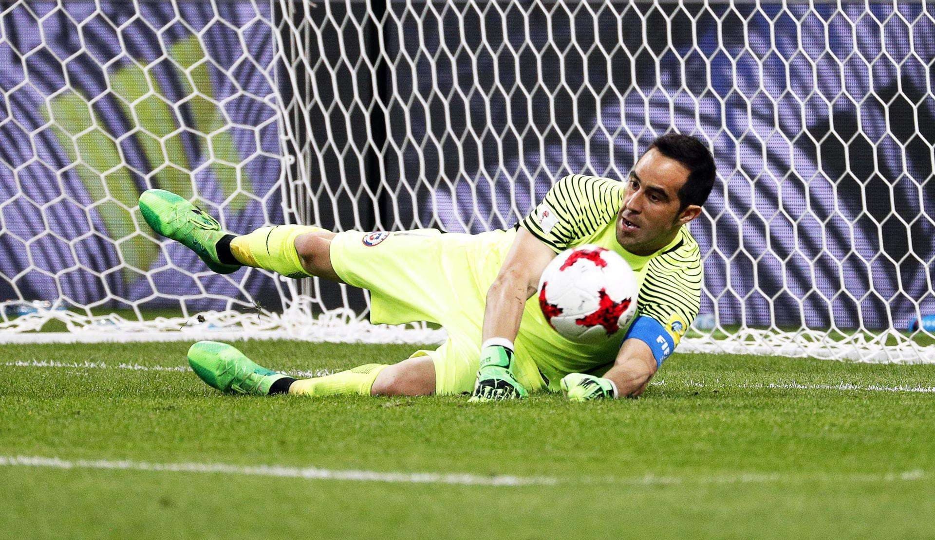 EN VIDEO | Este es el mensaje de despedida de Claudio Bravo tras anunciar su retiro