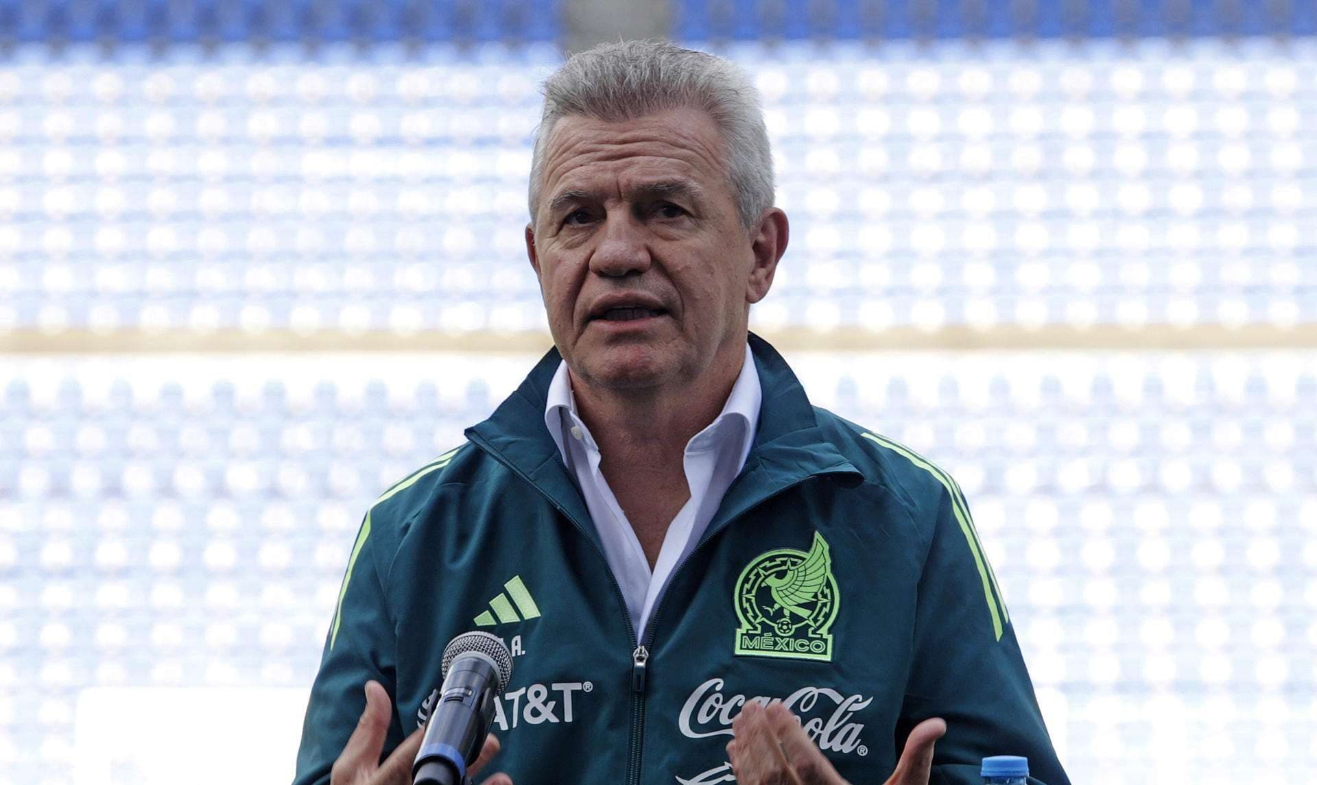 Javier Aguirre dice que futbolistas prefieren jugar a entrenar, pese a congestión de calendario