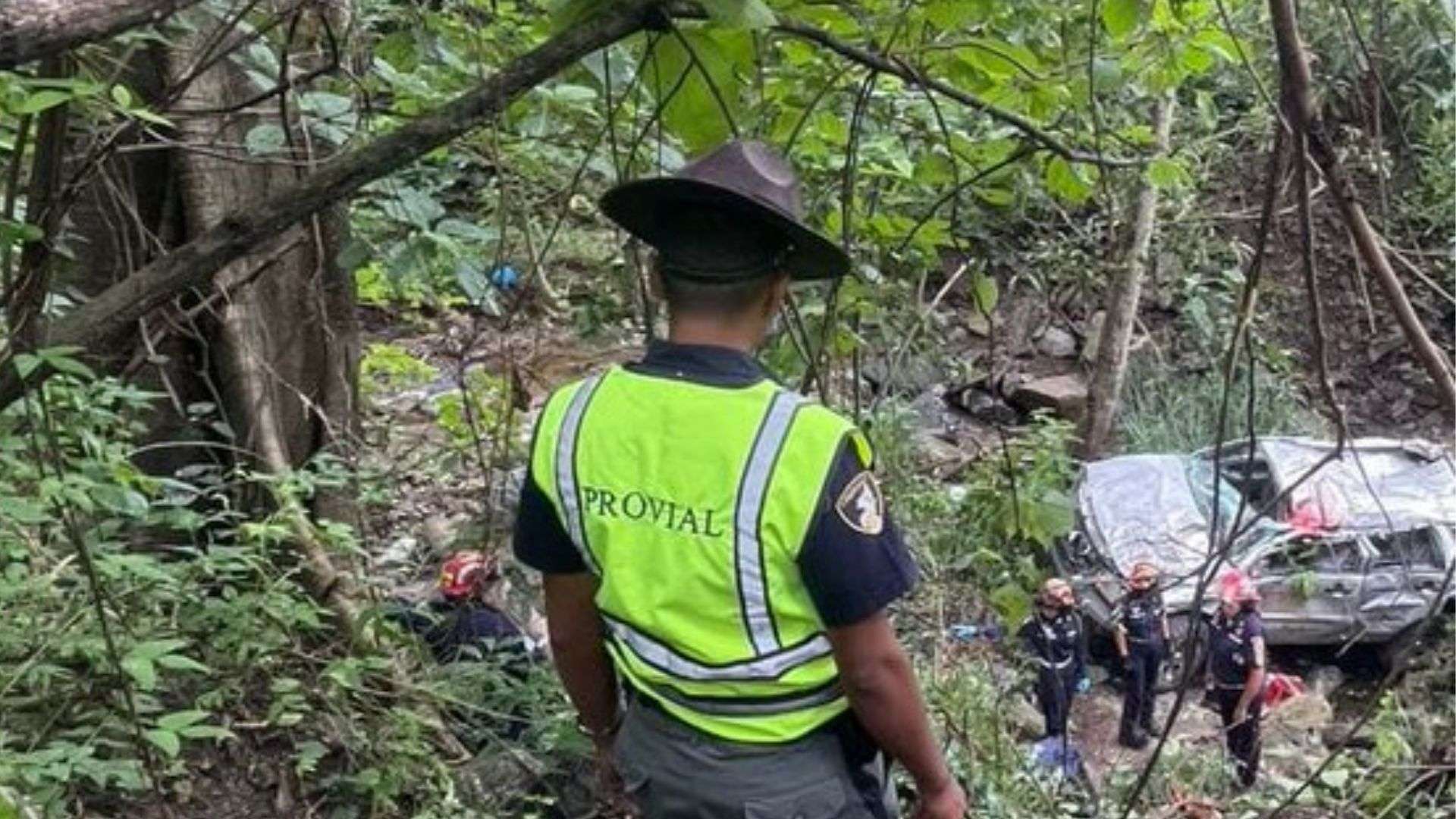 Accidente de tránsito deja dos fallecidos y un herido en El Progreso