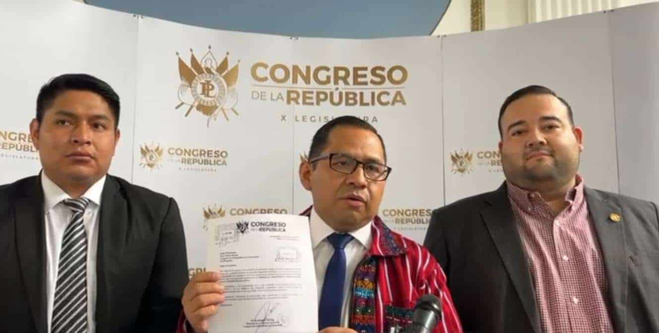 Bequer Chocooj: "El Ministro de Salud debería llamarse el Ministro de la enfermedad"