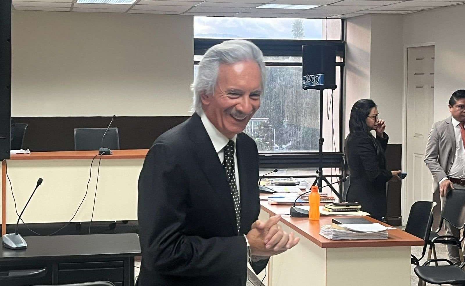 Juez dicta arresto domiciliario para el periodista José Rubén Zamora