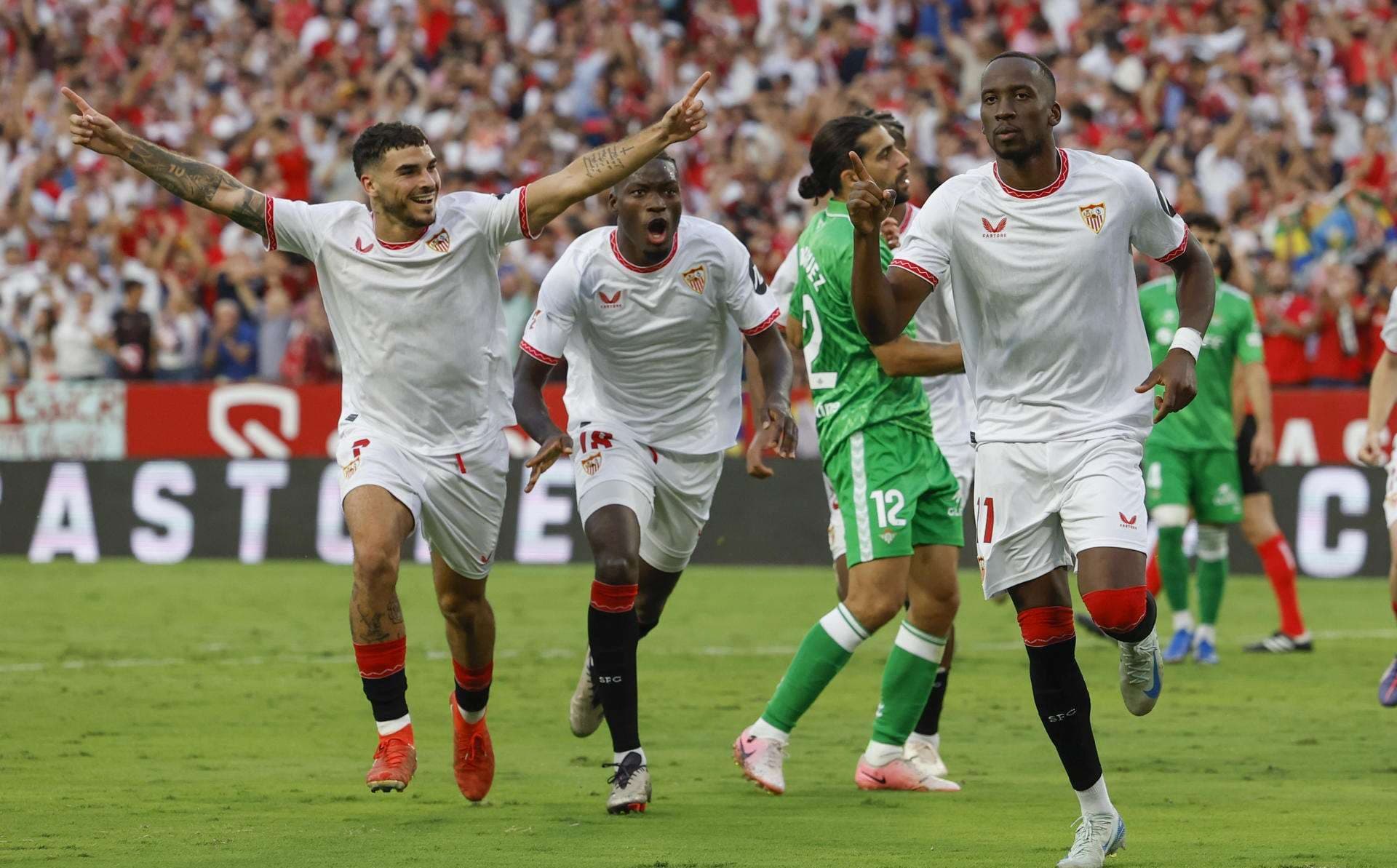 El Sevilla se lleva el último derbi de Jesús Navas