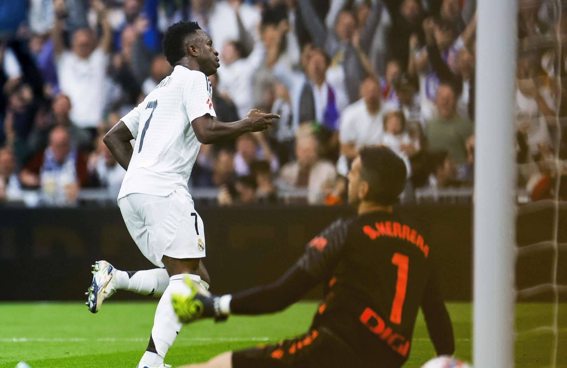 Vinícius levanta al Real Madrid entre una plaga de lesiones