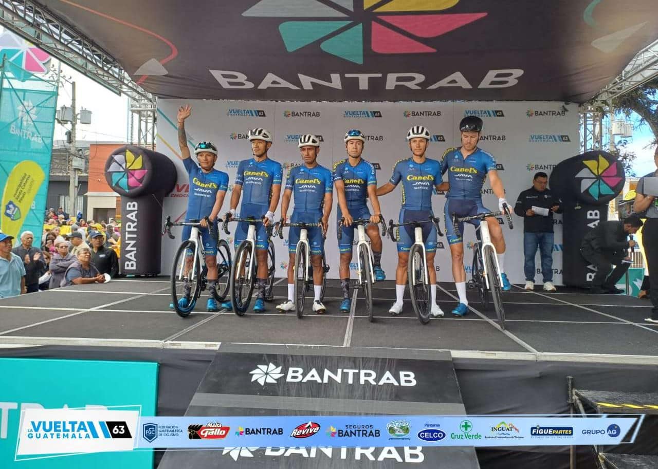 Un mexicano gana la primera meta volante en el Anillo Periférico