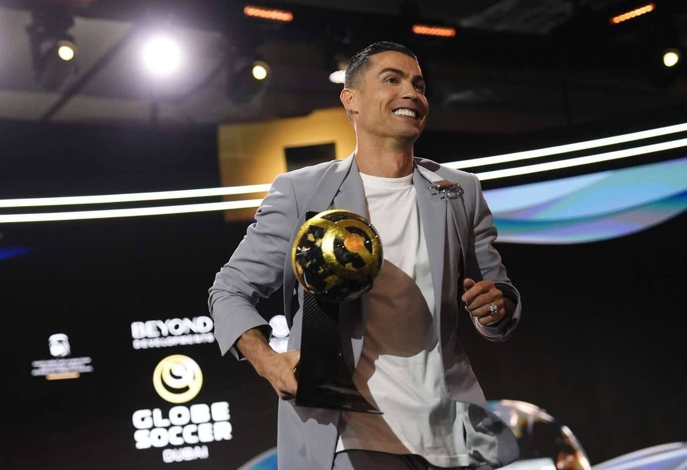 Cristiano Ronaldo: «Vinícius merecía ganar el balón de oro»