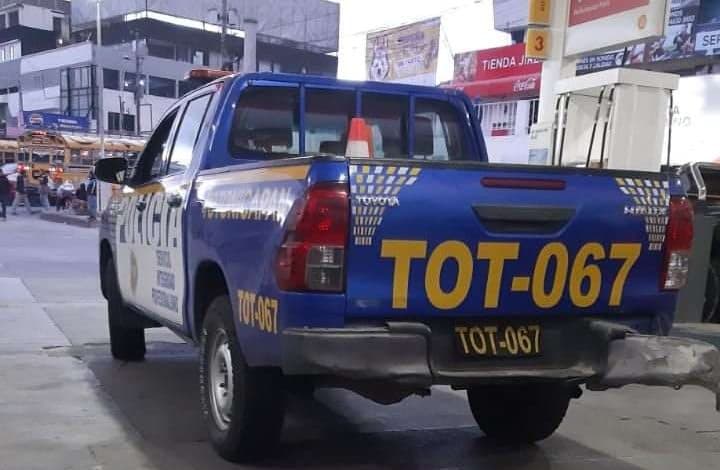 ¿Uniformados y en estado de ebriedad? PNC consigna a dos agentes en San Cristóbal, Totonicapán