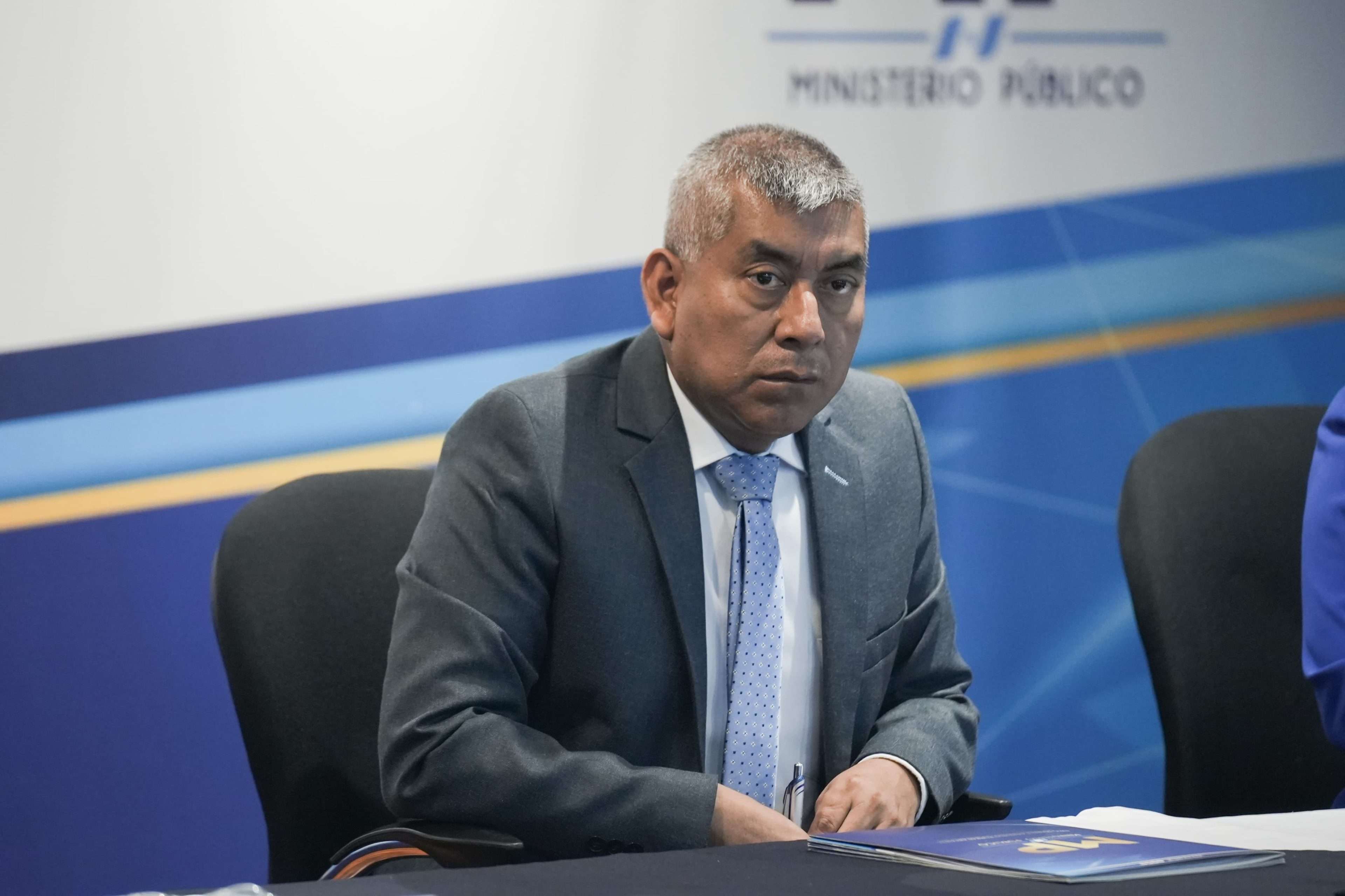 Audiencia definirá medidas cautelares solicitadas por Arévalo contra Curruchiche