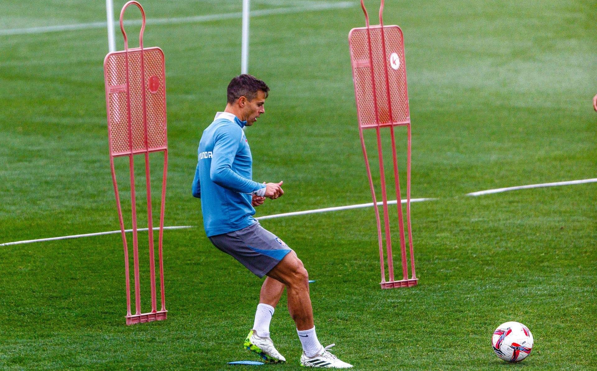 Azpilicueta, baja contra el Athletic, el Real Madrid, el Getafe y el Barcelona