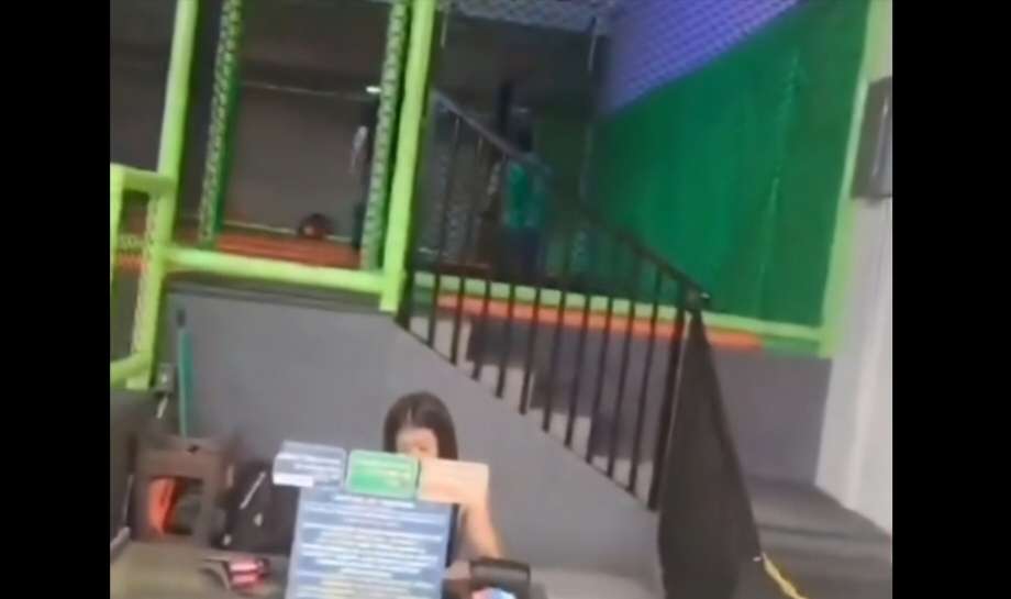 Presidios reacciona a video de reo jugando en centro comercial