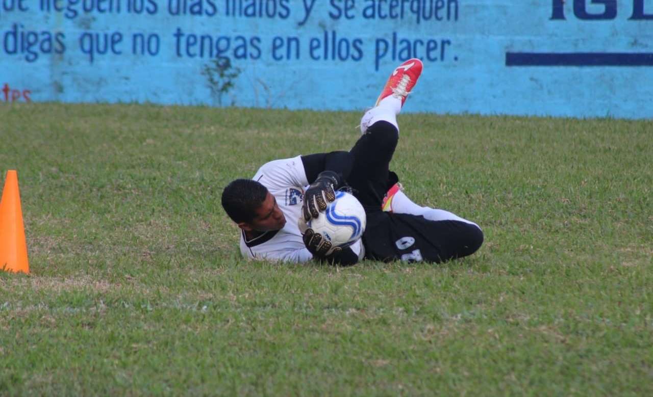 Miguel Ángel Klee sale del retiro para jugar en Primera División