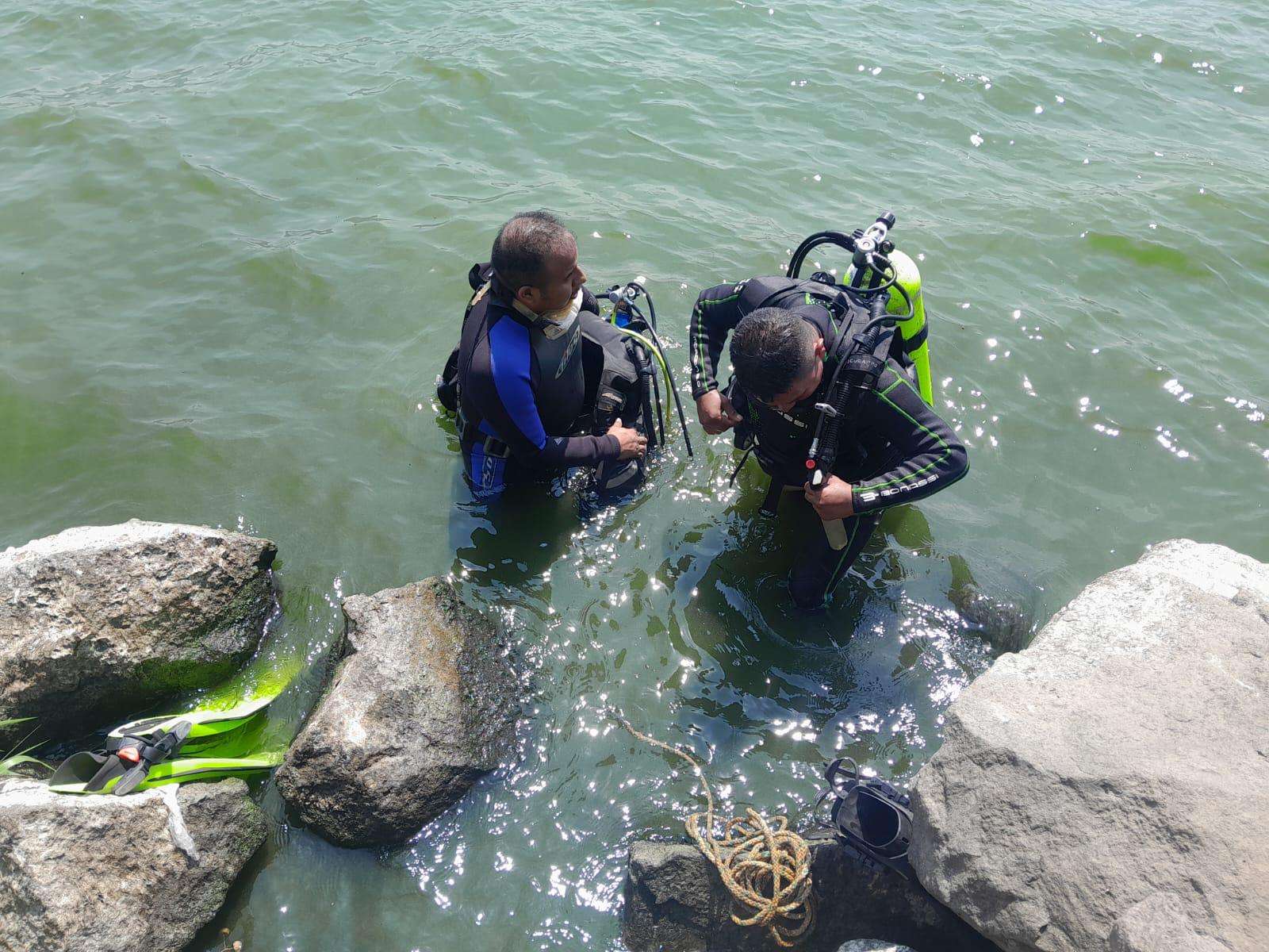 EN FOTOS | Intensifican la búsqueda de un hombre desaparecido en el lago de Amatitlán