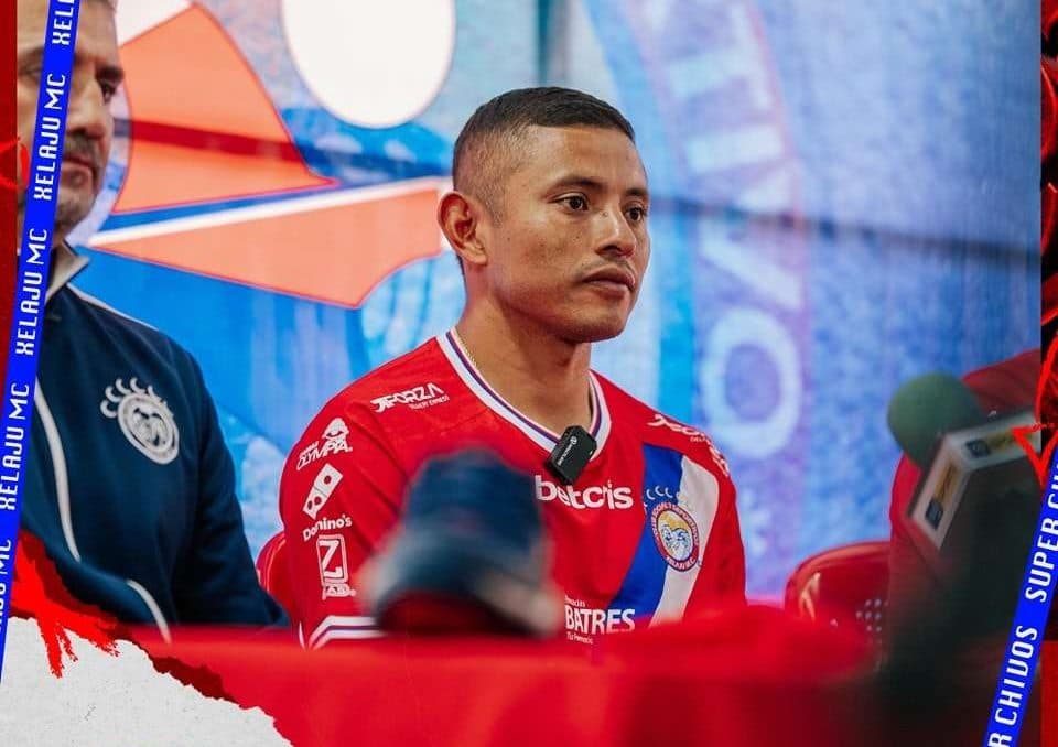 Carlos Mejía: «Vengo con sed de revancha y a dejarlo todo en la cancha»