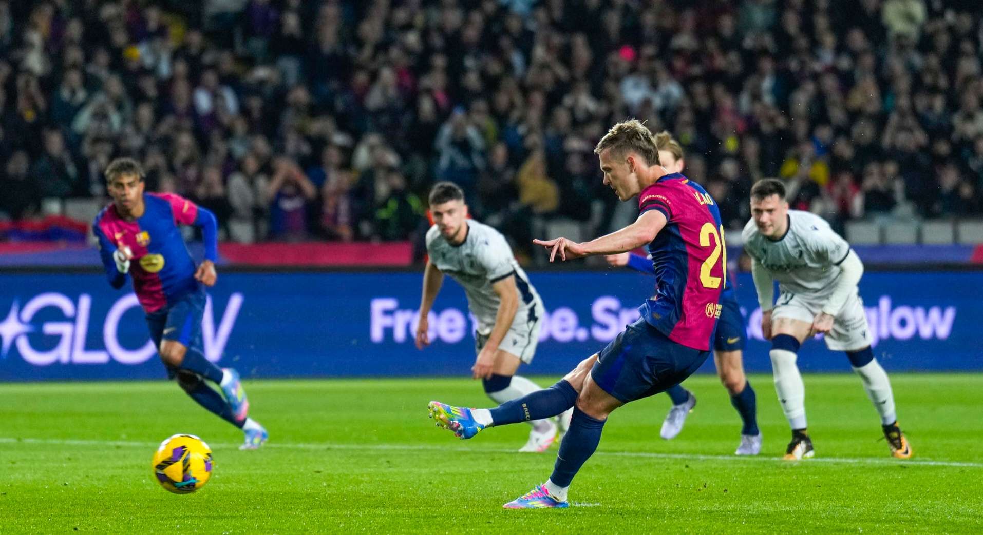 Dani Olmo recibe el alta médica