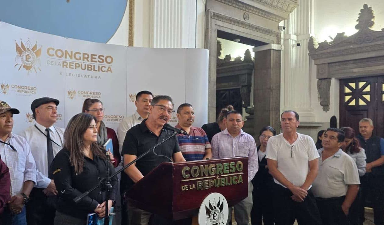 «Ojalá todos los patronos dieran un incentivo» Sindicato del Congreso responde a críticas por bono de Q3 mil a trabajadores