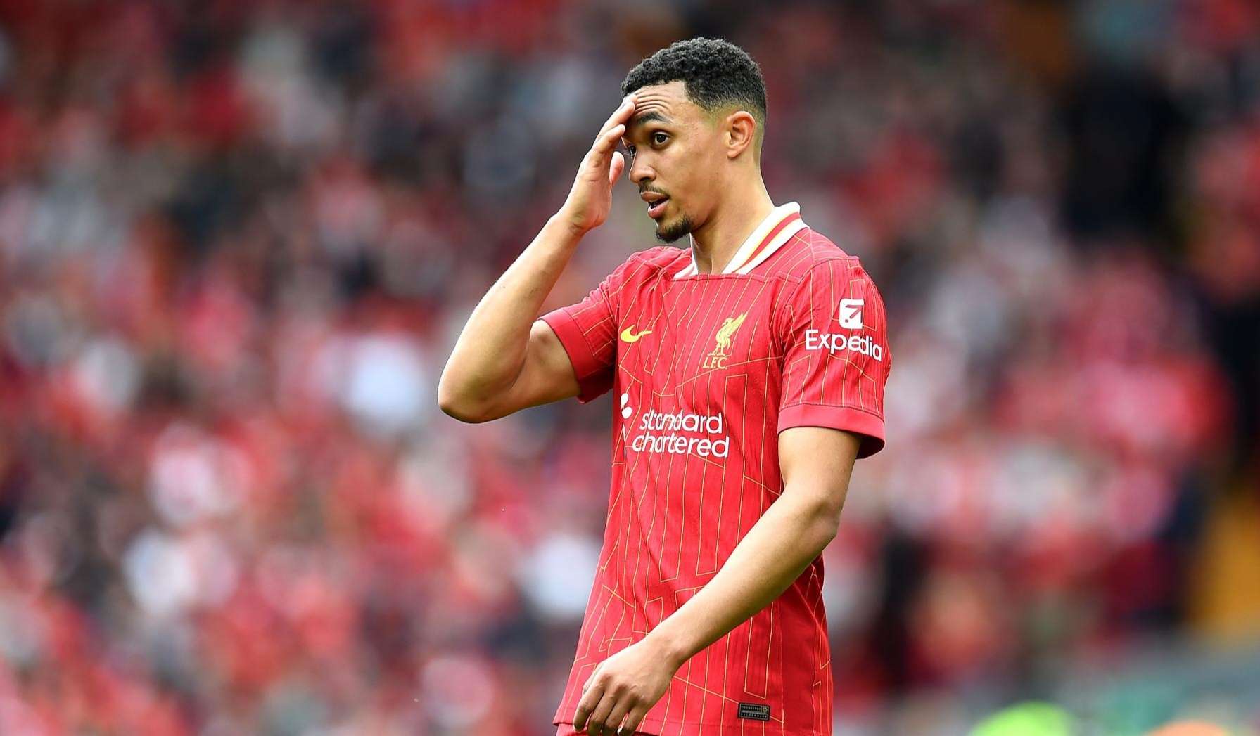 Real Madrid revela por cuántos años fichó a Alexander-Arnold