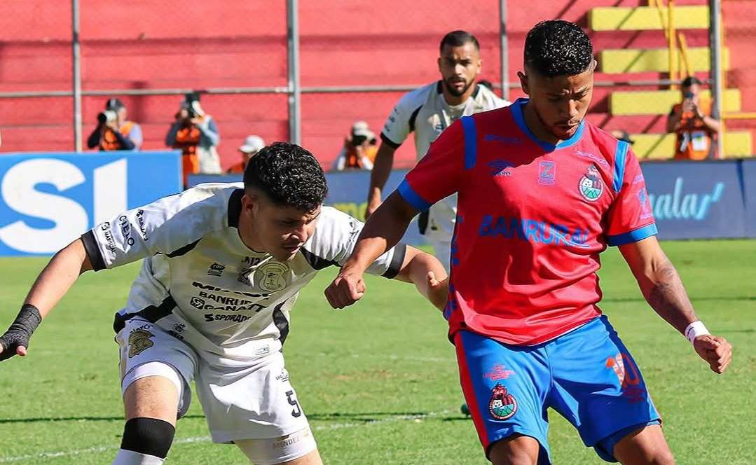 EN VIVO | Sigue aquí el minuto a minuto del partido Municipal vs Mixco