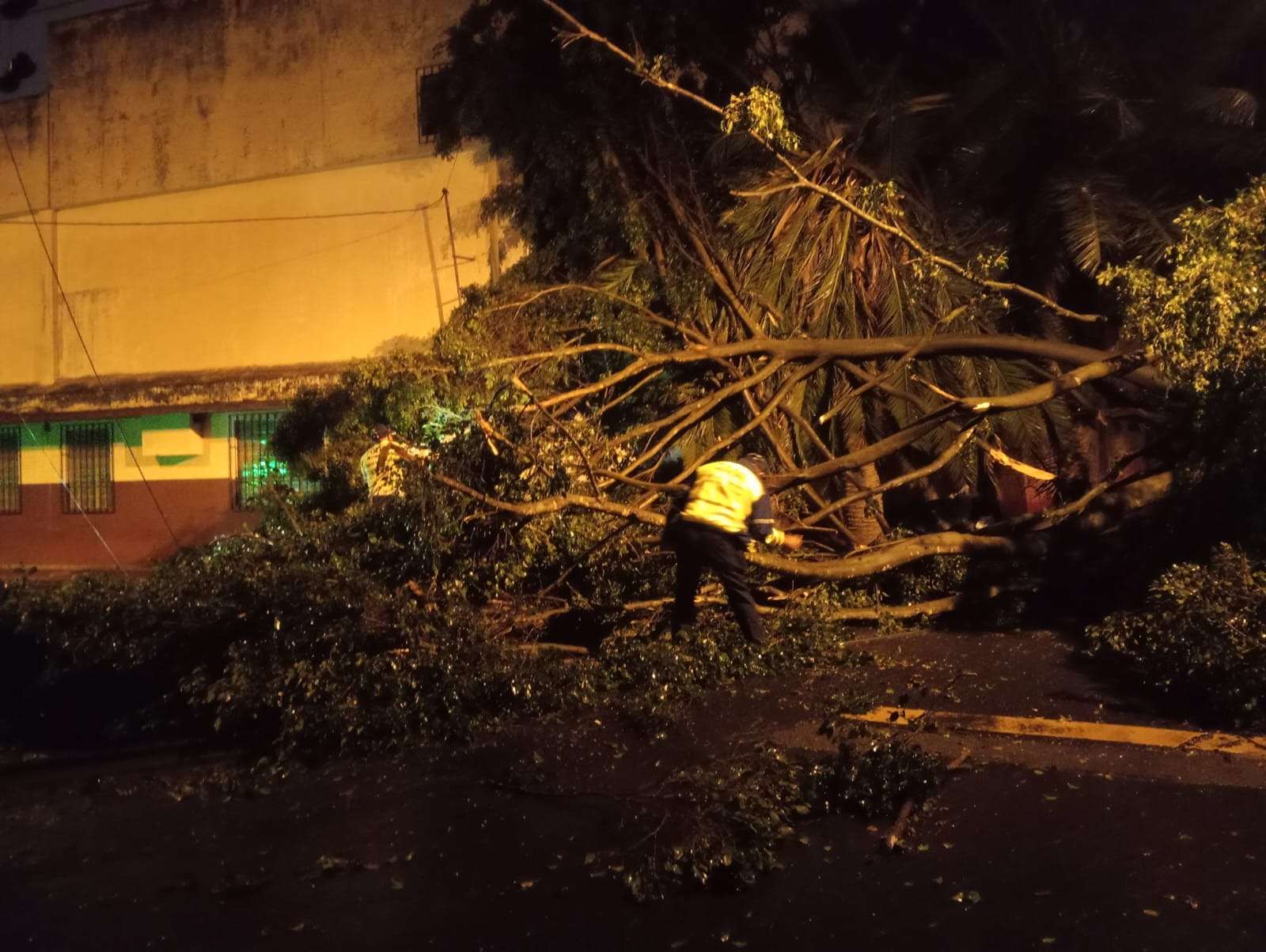 ¡Ten cuidado! Esto pasó en la 18 calle entre 13 y 14 avenida zona 1