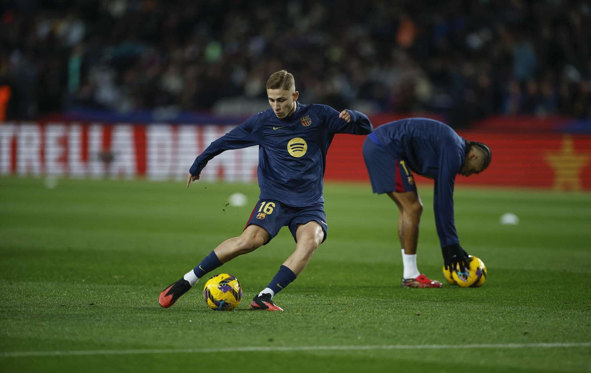 Fotografia de Alberto Estévez, en la que puede verse en una imagen de archivo del 26 de enero de 2025 al centrocampista del Barcelona Fermín López. EFE