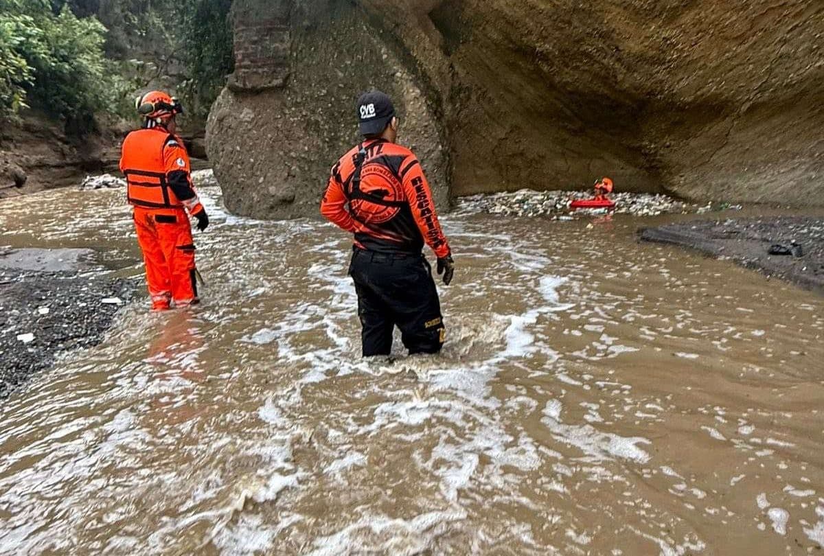 Clima adverso obliga a suspender búsqueda de menor arrastrada por río Las Vacas