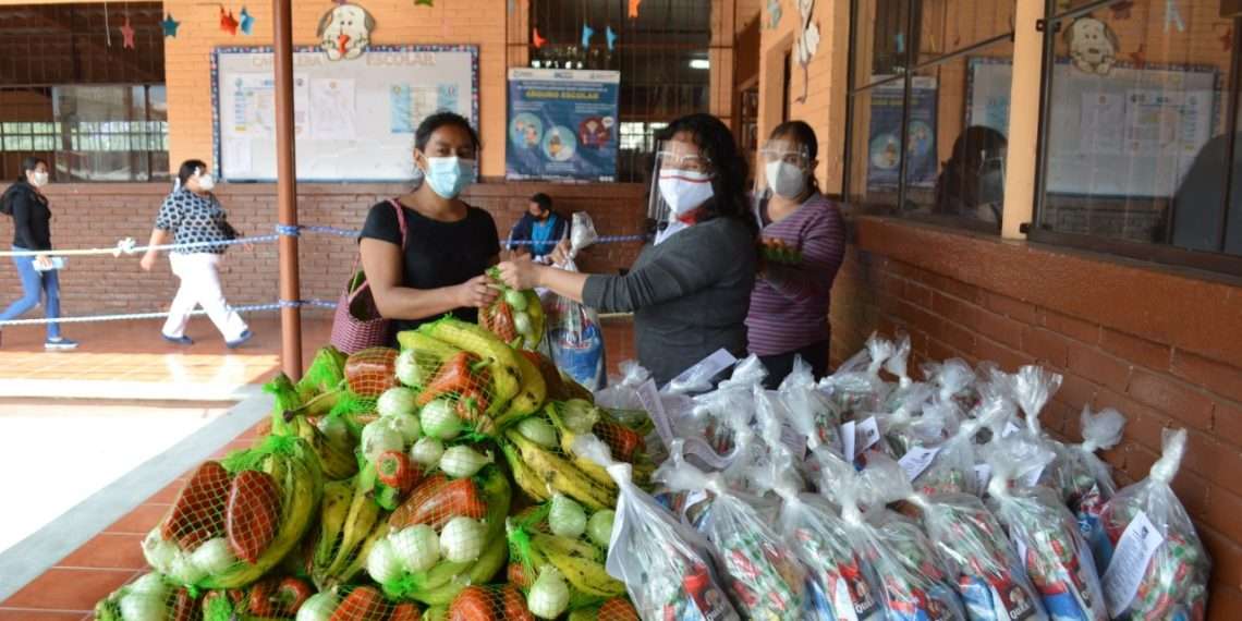 ¿Cómo afecta la retención del IVA a la alimentación escolar en Guatemala?