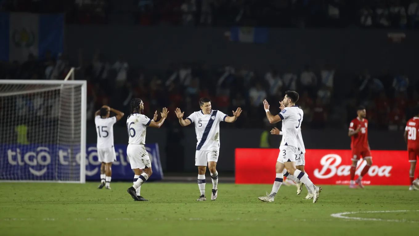¿Podrá Guatemala mantener el ritmo sin “Chema” Rosales? Así llega la Bicolor al duelo ante Surinam