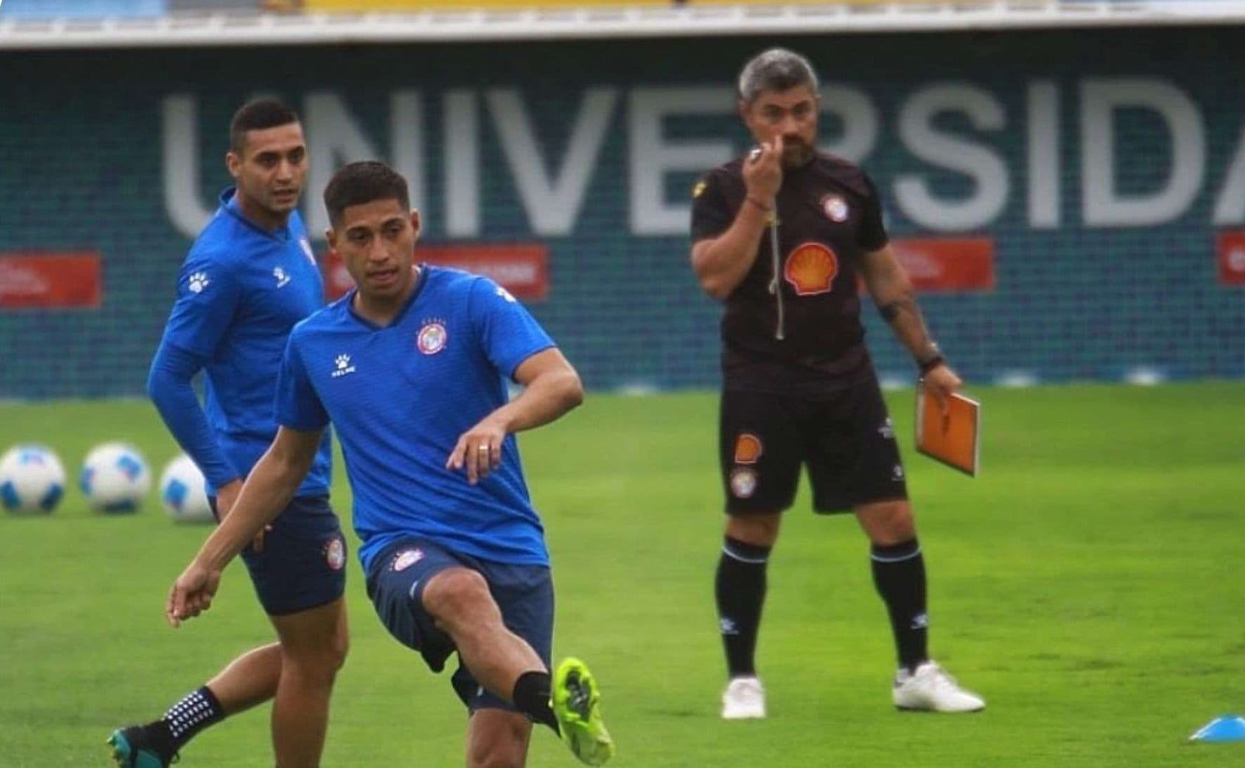 Xelajú confirma su once titular para enfrentar a San Miguelito en Panamá