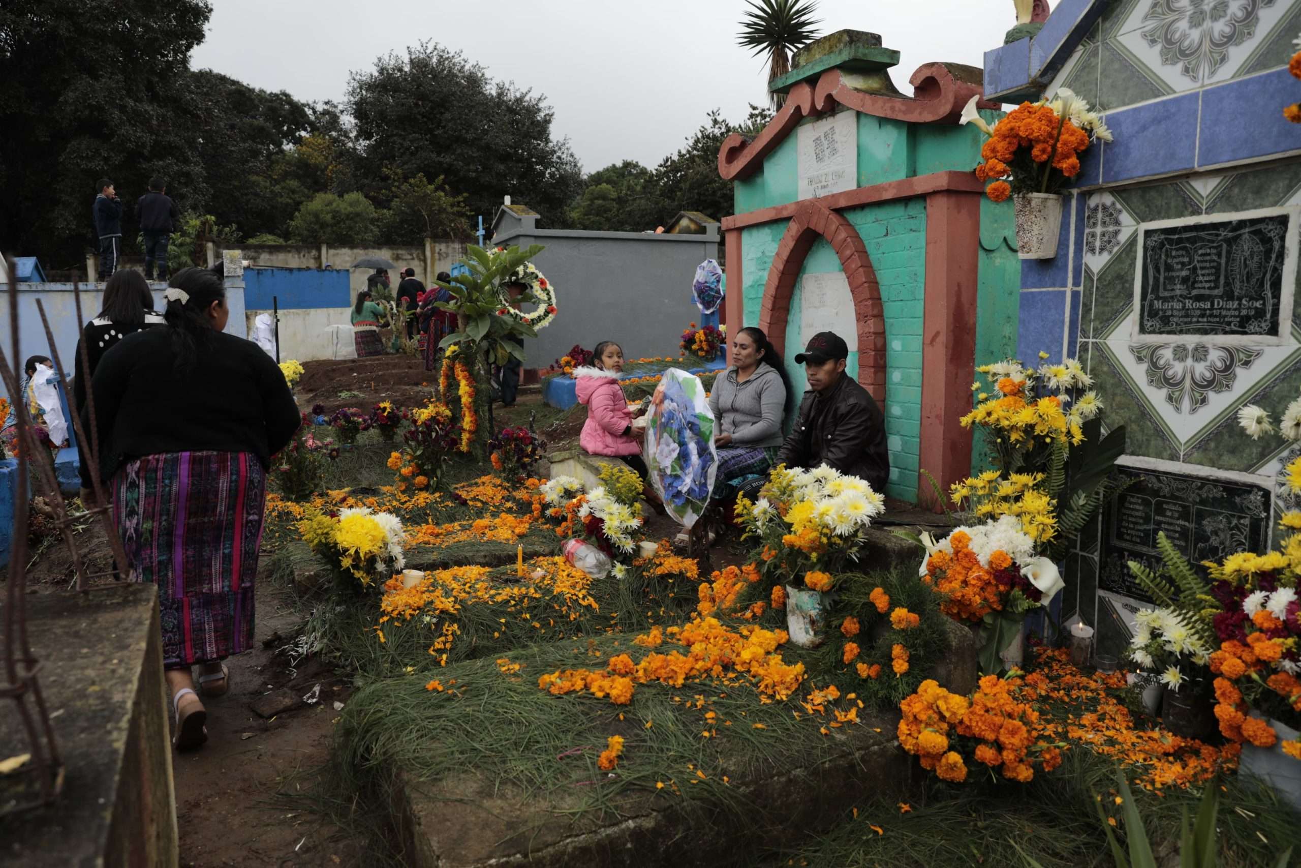 ¿Cómo evitar el caos vial en la víspera del Día de Todos los Santos? Aquí te lo contamos