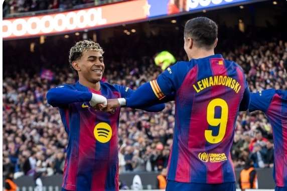 Yamal y Lewandowski.