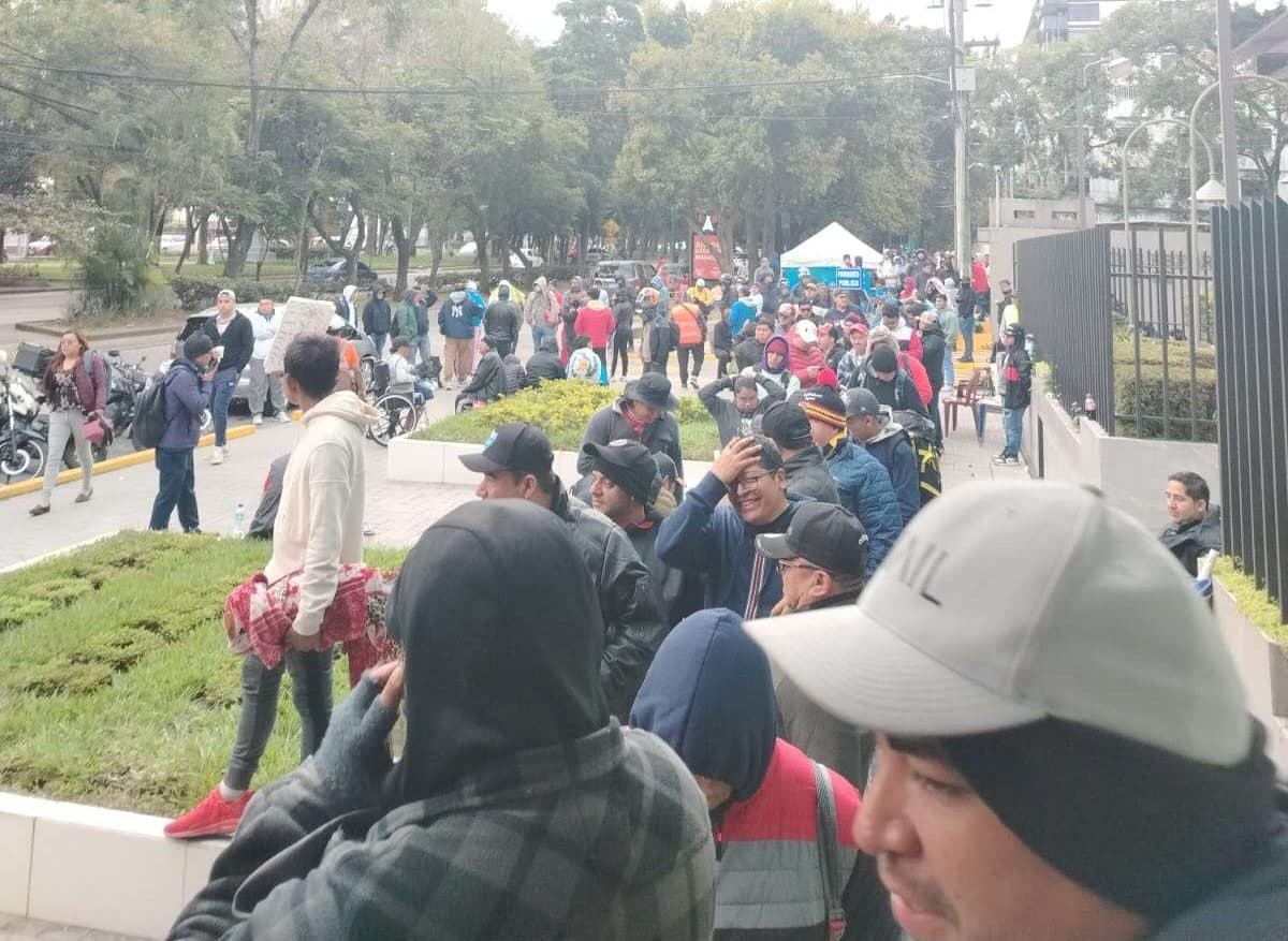 ¡Locura azul y blanco! Así se vive la venta de boletos para apoyar a la Selección Nacional