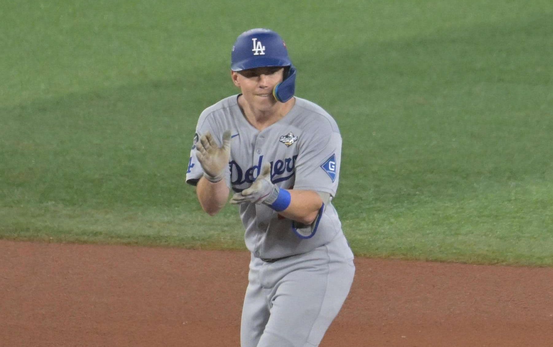 Will Smith celebra este sábado en Toronto la conquista por segundo año consecutivo de los Dodgers de Los Angeles de la Serie Mundial. EFE/EPA/EDUARDO LIMA
